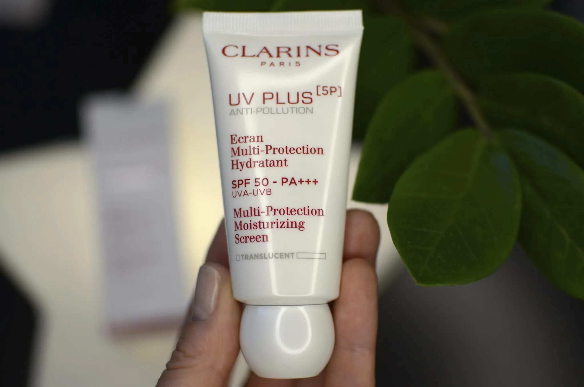 Clarins SPF 50. Clarins UV Plus Anti-pollution SPF 50. Кларанс СПФ 50. Кларанс 50 SPF. Флюид спф 50 для лица