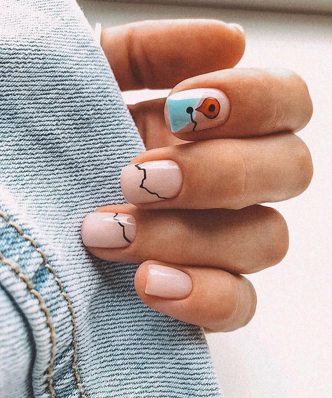 Ногти короткие детские. Милый маникюр на короткие ногти. Маникюр для детей. Красивый маникюр для девочек. Маникюр на короткие ногти детские.