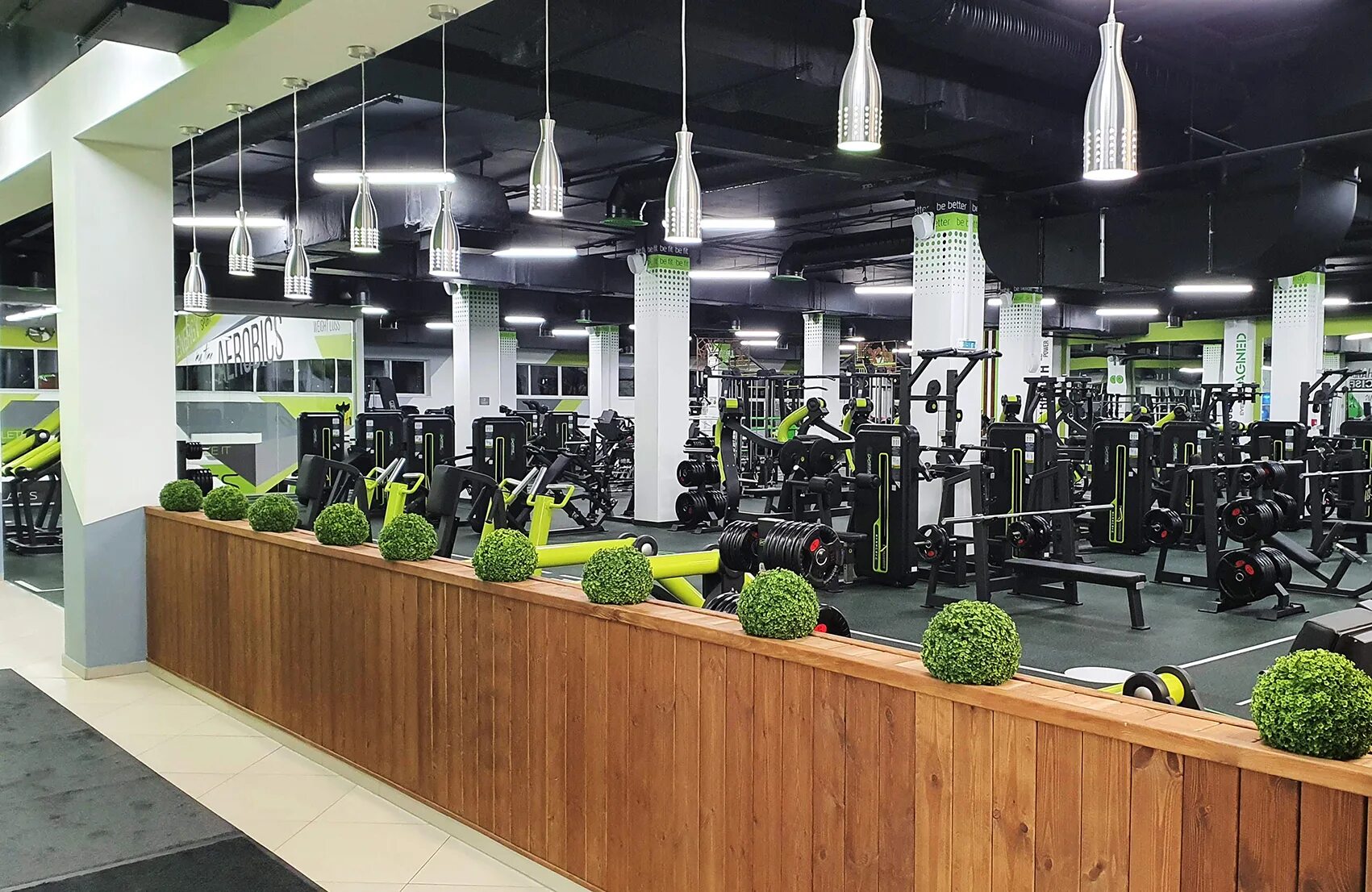 Май фитнес на оптиков. Май тайм фитнес на академической. Mytimefitness академическая. Майтаймфитнесс на комендантском. Май фитнес на оптиков.