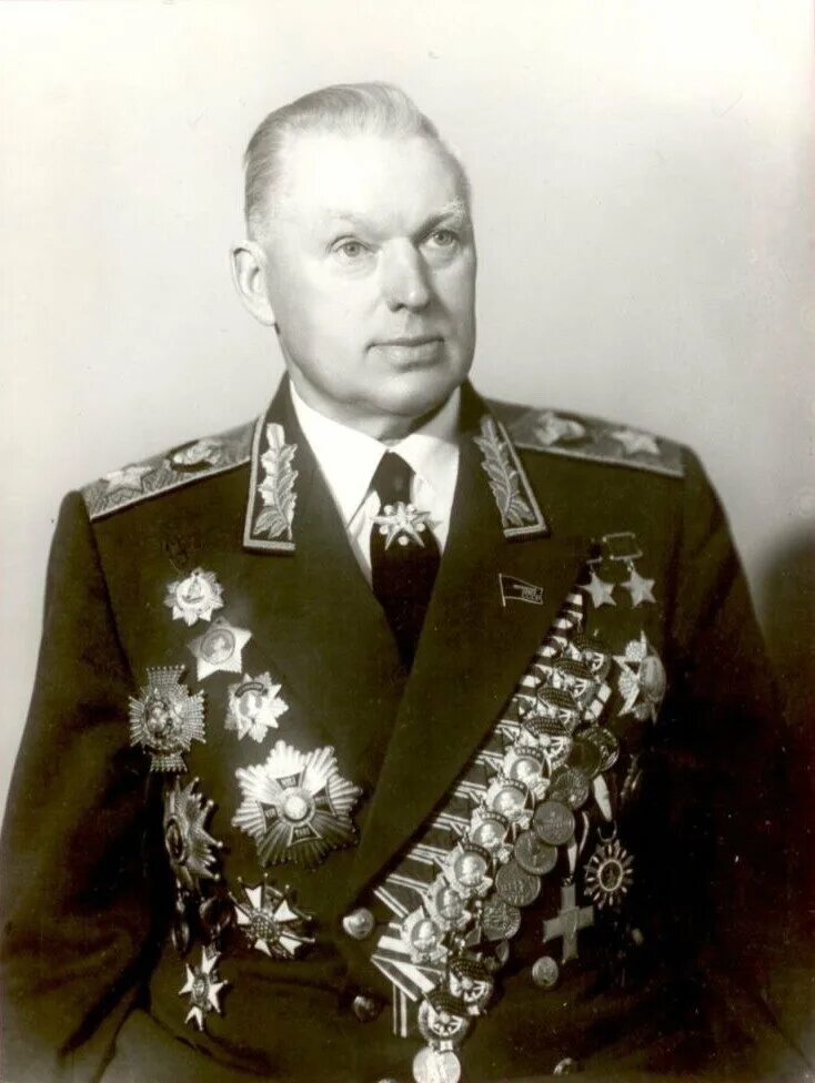 Рокоссовский Маршал Польши.