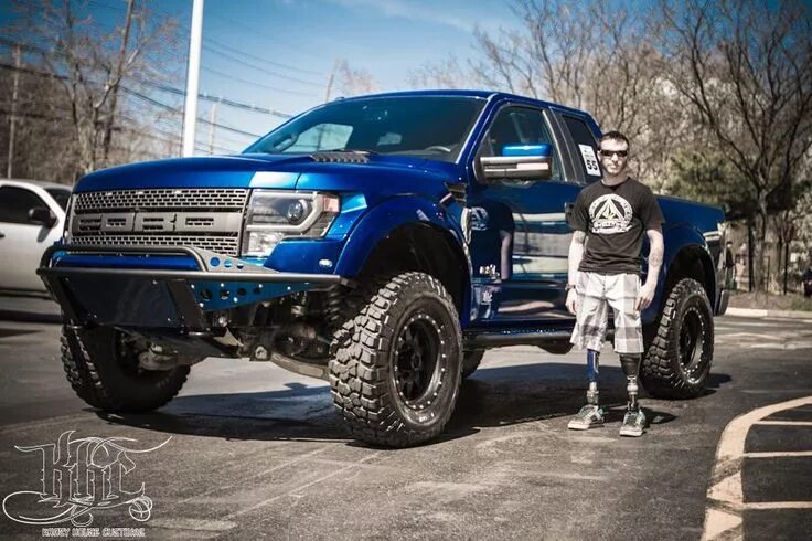 Купить б/у Ford F-150 XII SVT Raptor 5.4 AT (320 л.с.) 4WD бензин автомат в Моск