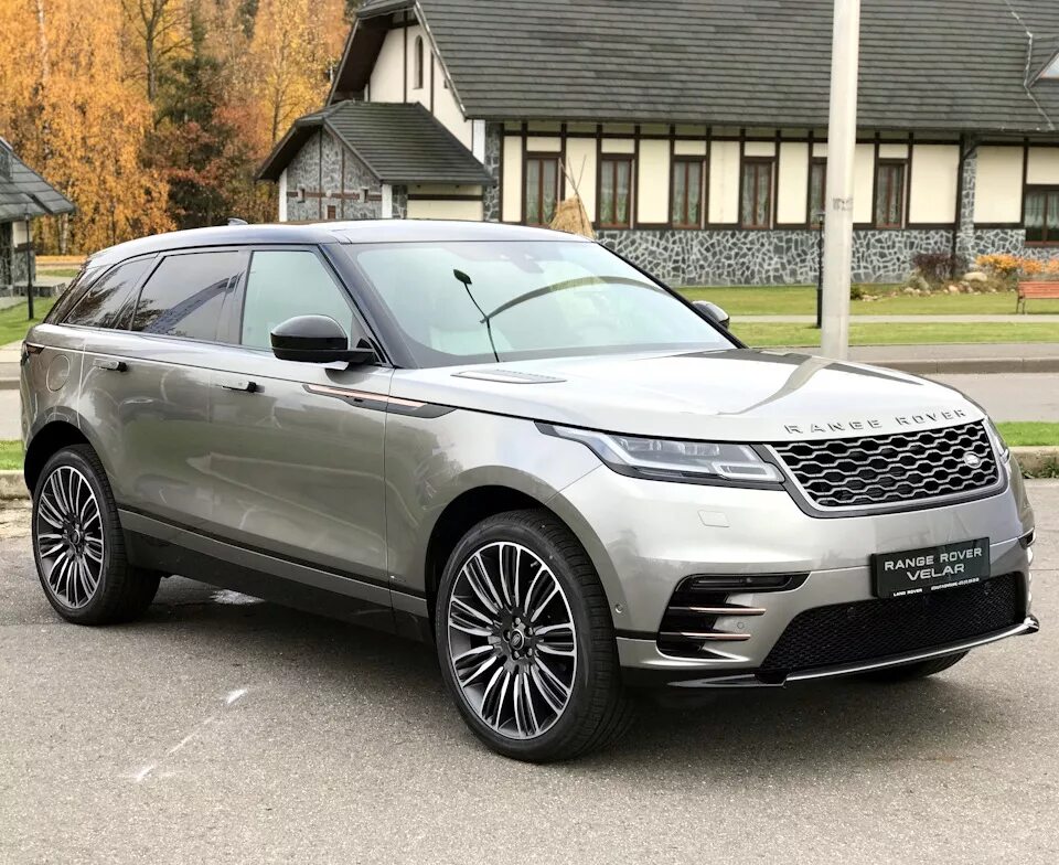 Range rover velar 2020. Рендж ровер 2020 года велар. Range rover velar цвета. Land rover velar 2022. Автотранс упаковка интернет магазин.