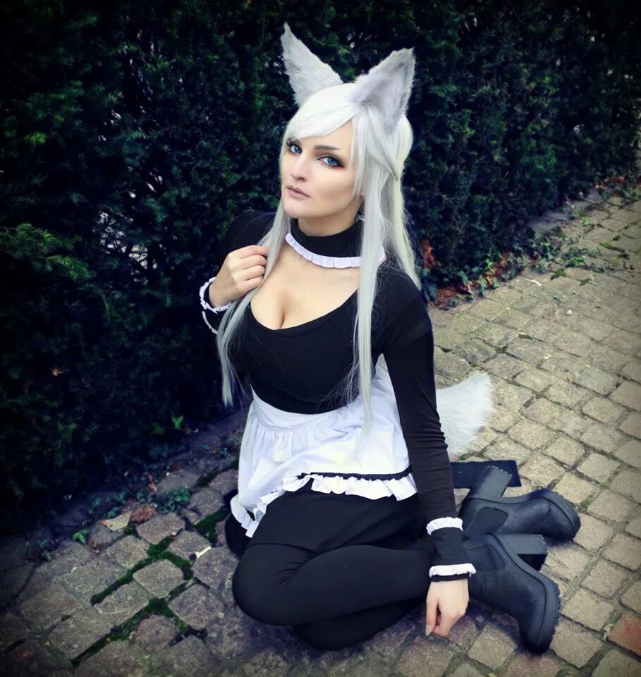 Neko cosplay. Девушка с ушками. Девушка с кошачьими ушками. Косплеерши с ушками. Ушки косплей.