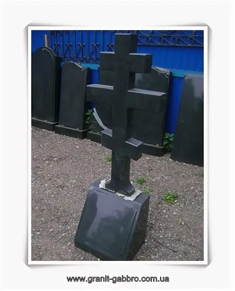 Фото на подставке на могилу