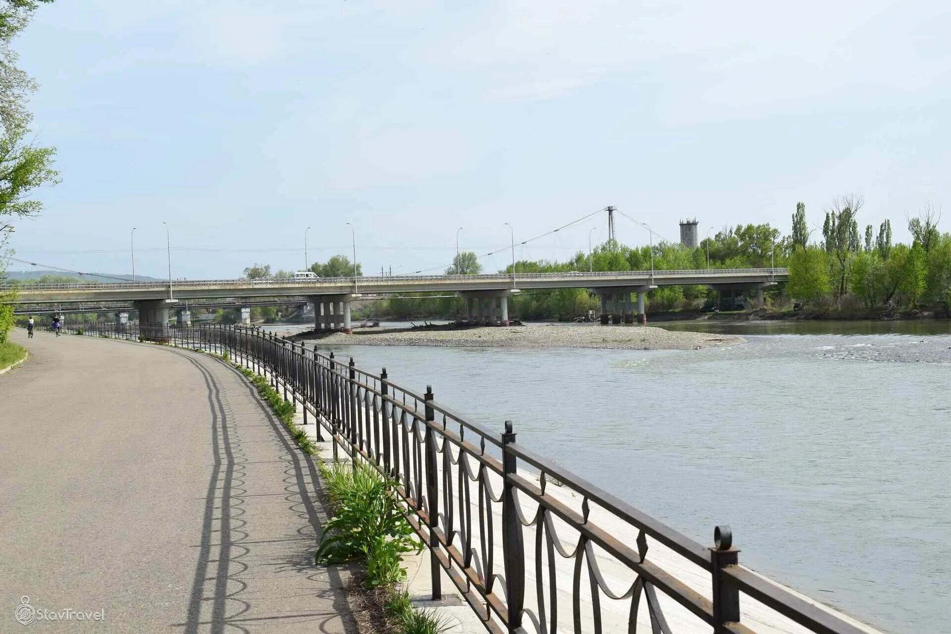 Речка зеленчук невинномысск. Речка кубань 0114. Река кубань города невинномысска. Река кубань города невинномысска. Река кубань невинномысск.