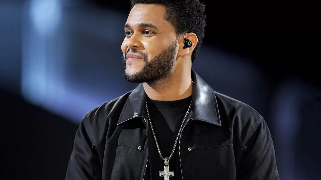 Как называется певец который. The weeknd. weekend певец. the weeknd фото. э́йбел макко́нен те́сфайе.
