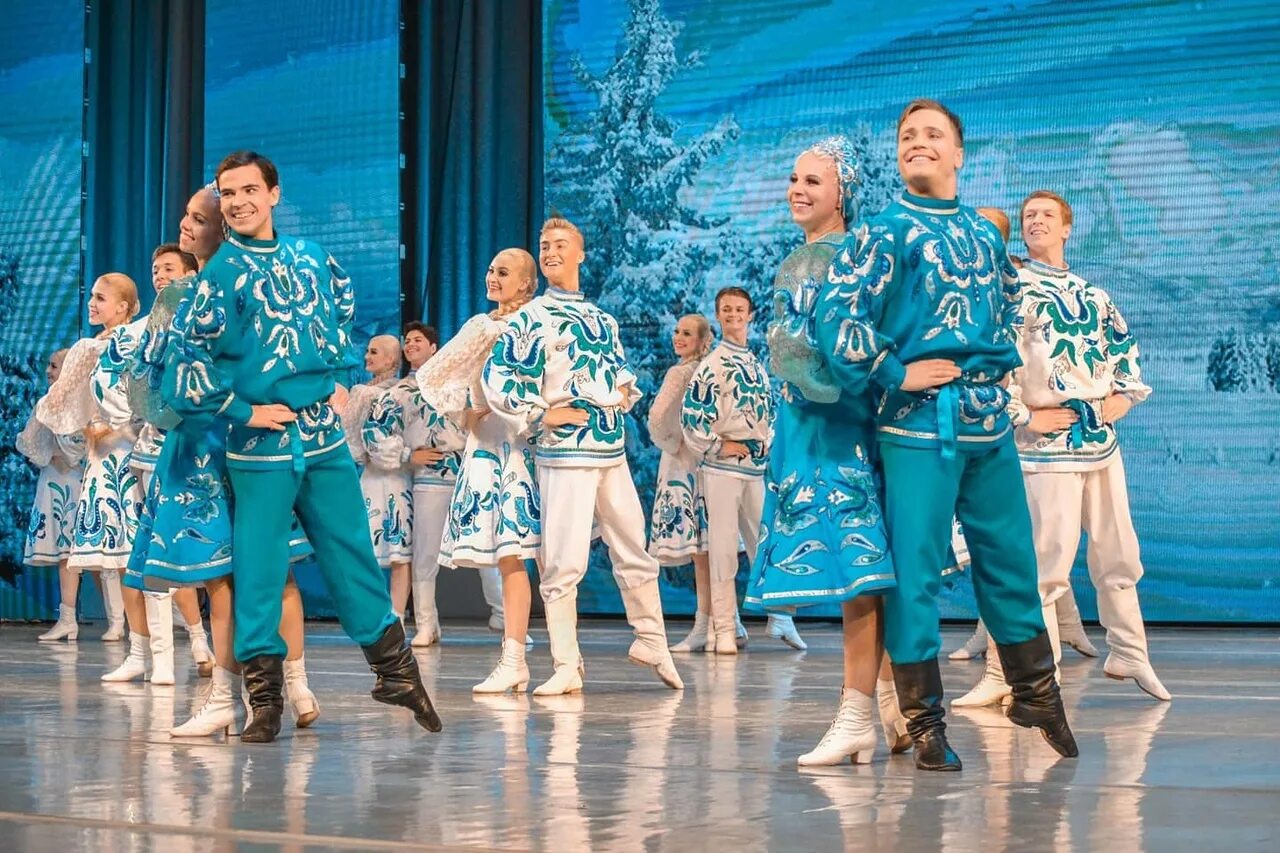 ансамбль михаила годенко. михаил годенко ансамбль красноярск. ансамбль файзи гаскарова лезгинка. годенко. красноярский ансамбль имени годенко.