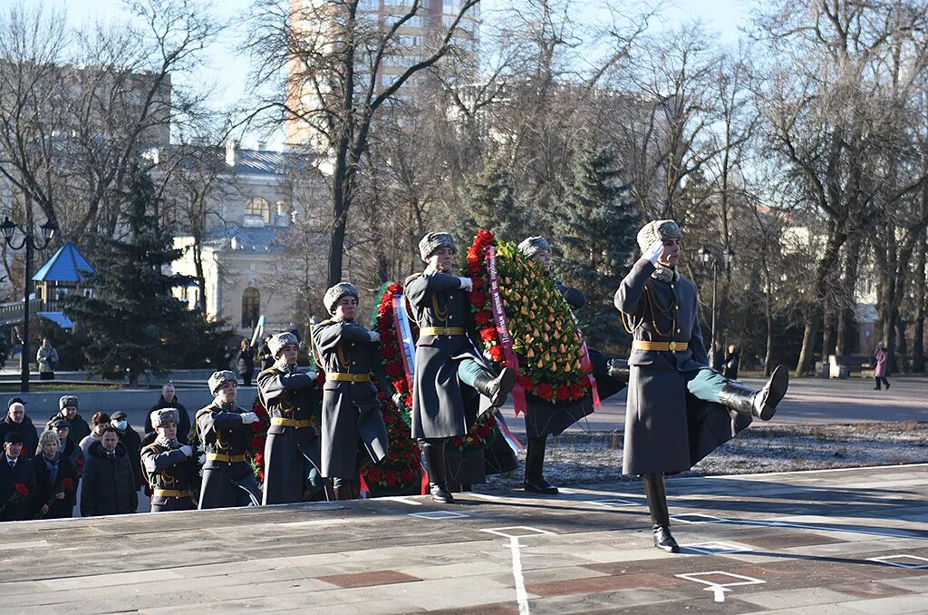 14 Февраля 1943 Ростов на Дону. 14 Февраля освобождение Ростова на Дону. Освобождение Ростов на Дону 1943. Освобождение Ростова на Дону от немецко фашистских. Освобождение от фашистских захватчиков ростова на дону