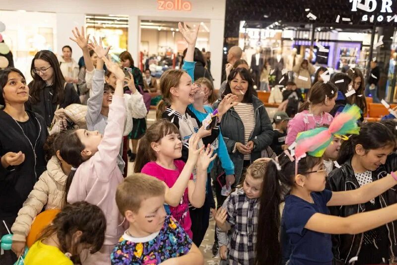 Ул минусинская астрахань три кота. Три кота астрахань работа. Минусинская, д. Три кота астрахань работа. Магазин три кота астрахань.