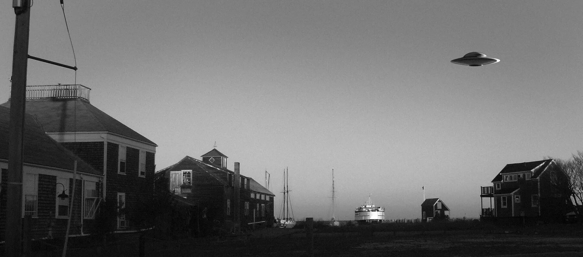 Летающая тарелка. Нло белое. Реальные снимки нло. Реальный снимок нло. Нло неопознанный летающий объект.