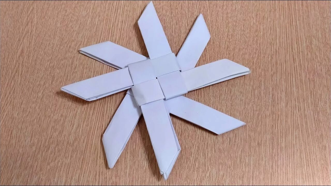 Сюрикен Бумеранг из бумаги. Бумеранг оригами летающий. Оригами Бумеранг который возвращается. Оригами оружие Бумеранг.