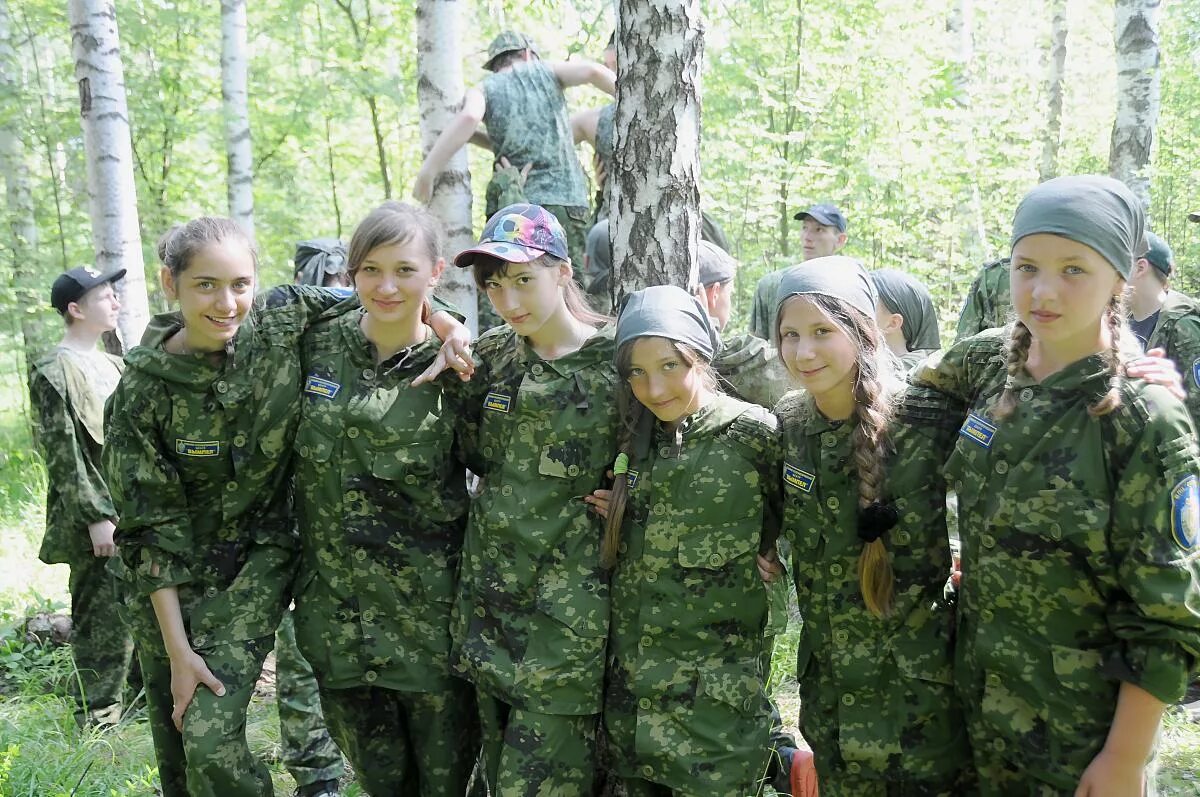 Военно спортивный лагерь. Военно патриотический лагерь Вуокса. Каскад военно-патриотический лагерь. Военно спортивный лагерь для детей. Детский военный лагерь.