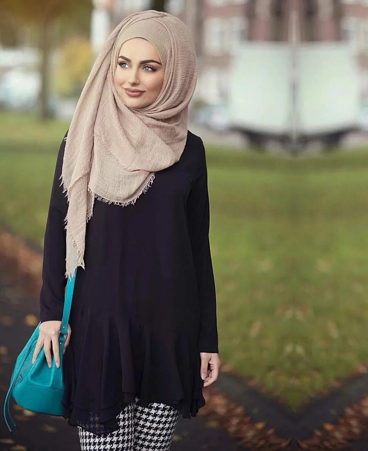 Хиджаб Фешион. Современный хиджаб. Красивый хиджаб.