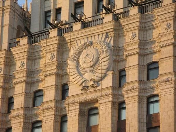 Мид рф здание. Здание мид в москве. Мид китая здание. Здание мид шпиль. Мид рф здание.