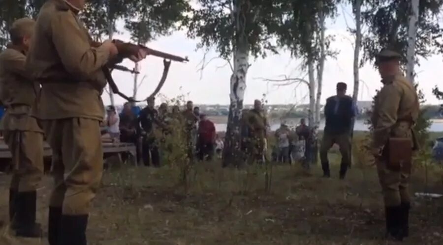 Фото предателей родины. Казнь немецких палачей и изменников родины краснодар 1943. расстрел предателей родины.