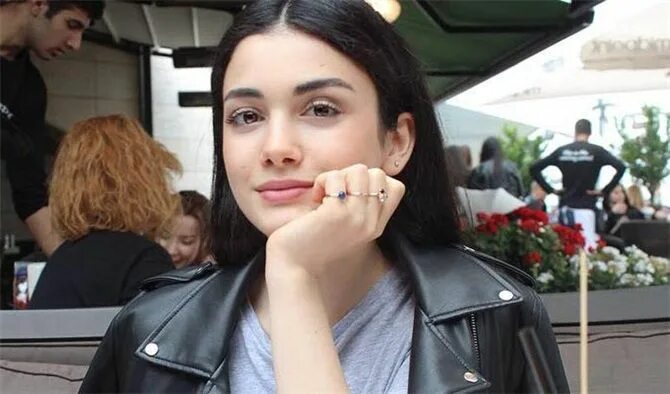 Озге Ягыз (Özge Yagiz) - актриса - фотографии - азиатские актрисы - Кино-Театр.Р