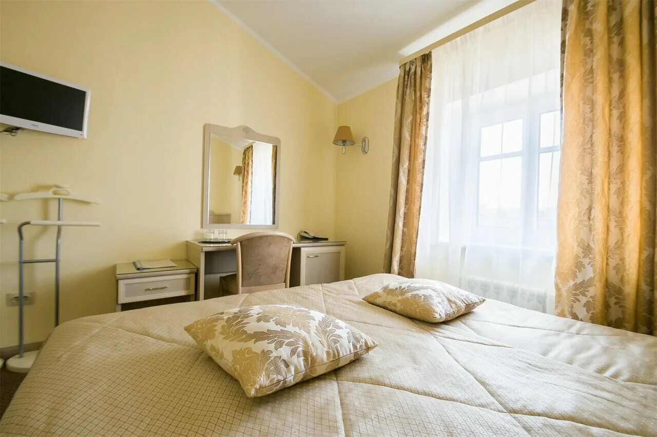 отель во владимире недорого. Vladimir hotel владимир. отель принц владимир. отель мон плезир в коряжме. гостиница владимирская.