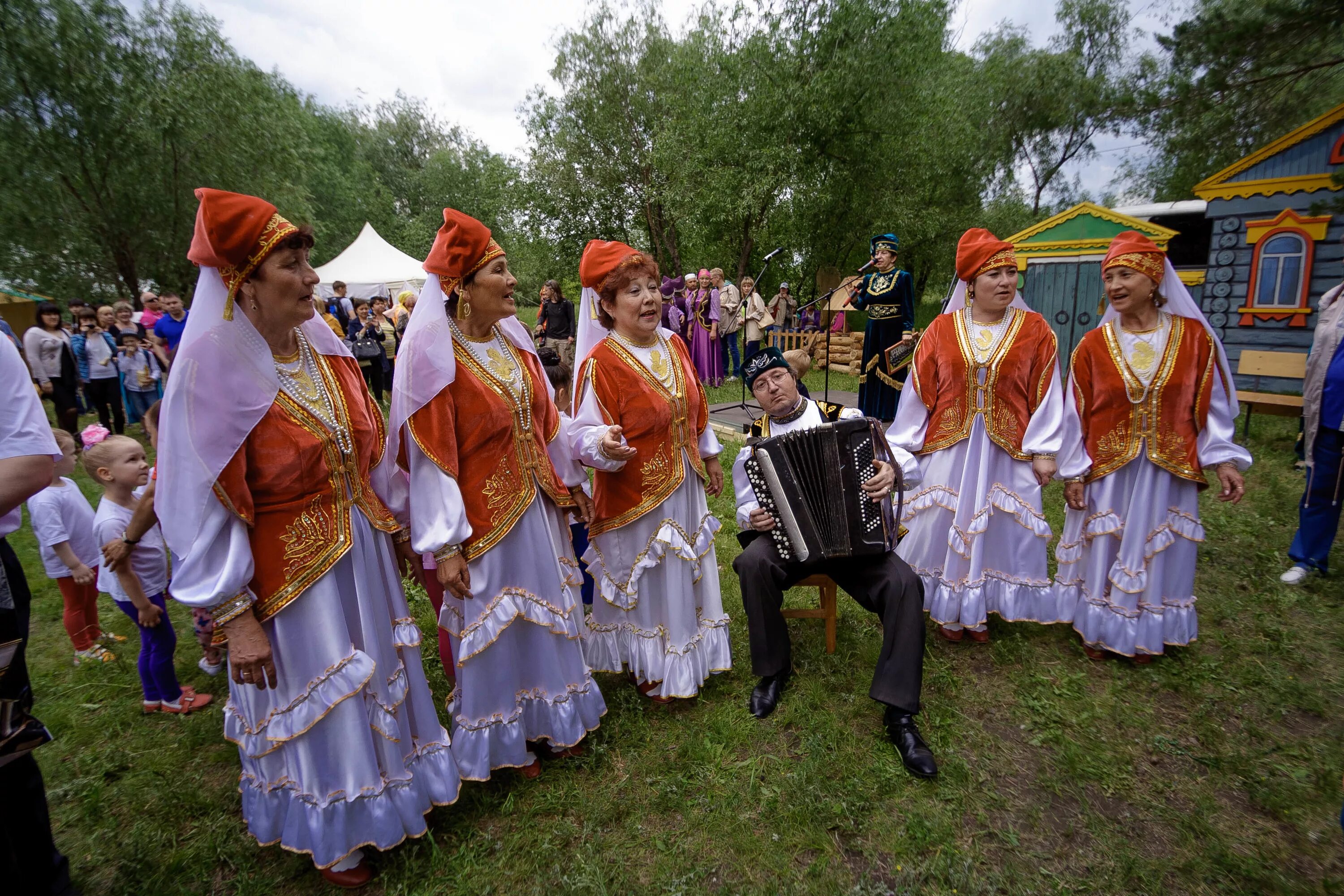 Весенний праздник у татар