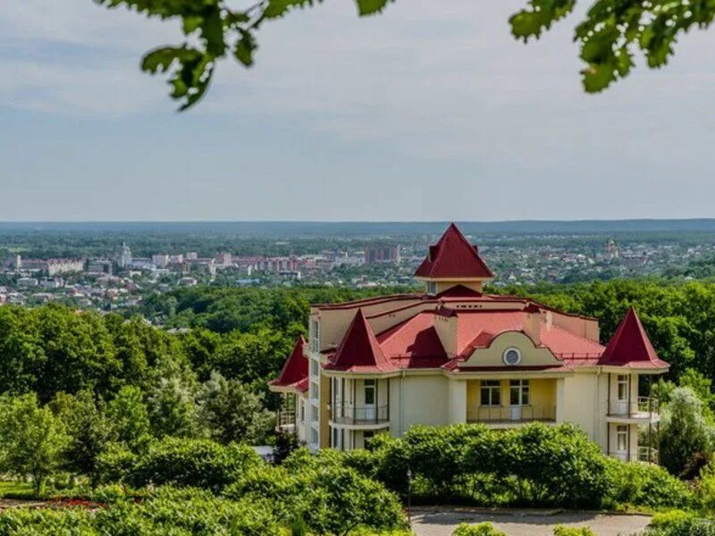 Санаторий горный горячий ключ. Ключи Краснодарский край. Санаторий горный горячий ключ насосная.