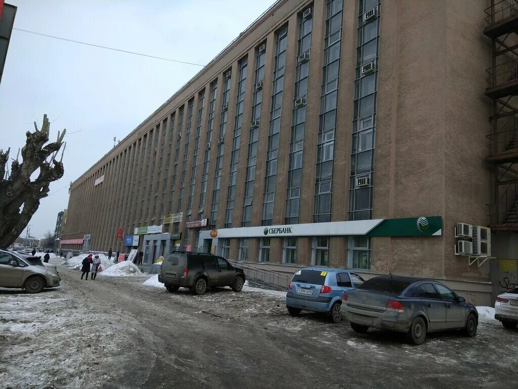 Ул победы 34 екатеринбург. Сбербанк уралмаш адреса. Сбербанк екатеринбург уралмаш. Сбербанк уралмаш адреса. Ариант екатеринбург академ.