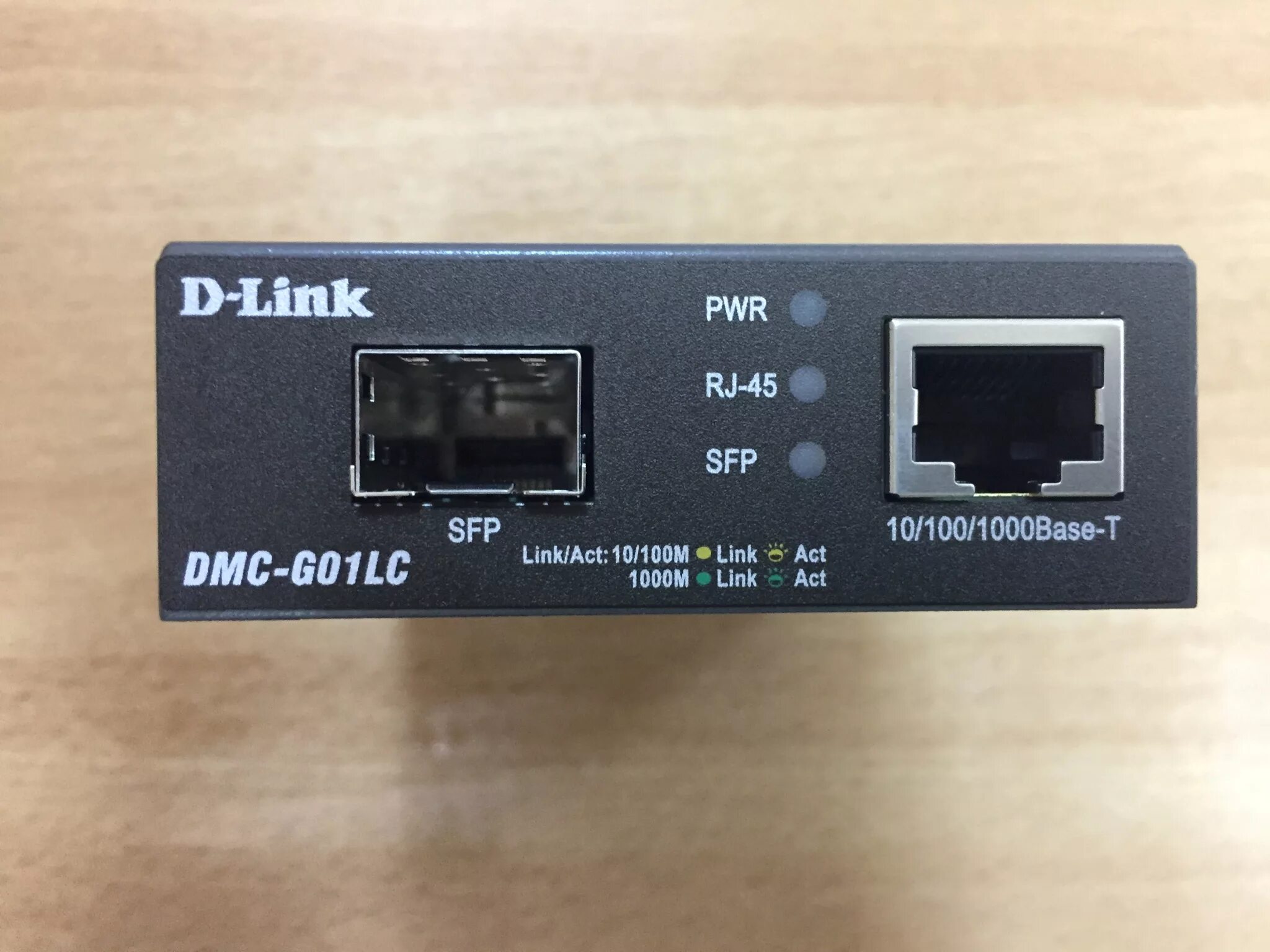 Медиаконвертер DMC-g01lc. Медиаконвертер MC-1000 D-link. D-link DMC-g01lc. Медиаконвертор d-link DMC-g01lc.