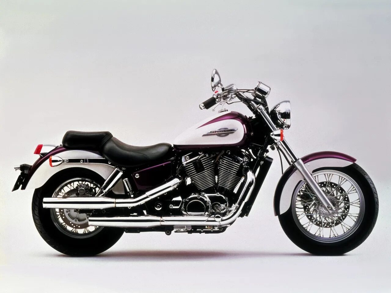 Honda vt shadow. Honda Shadow vt1100c. Honda VT 1100 c2. Honda VT 1100 c2 Shadow. Honda Shadow 1100 Ace c2.