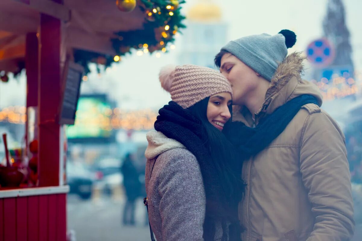 Красивых много верных. Красивых много верных мало картинки. cold couple.