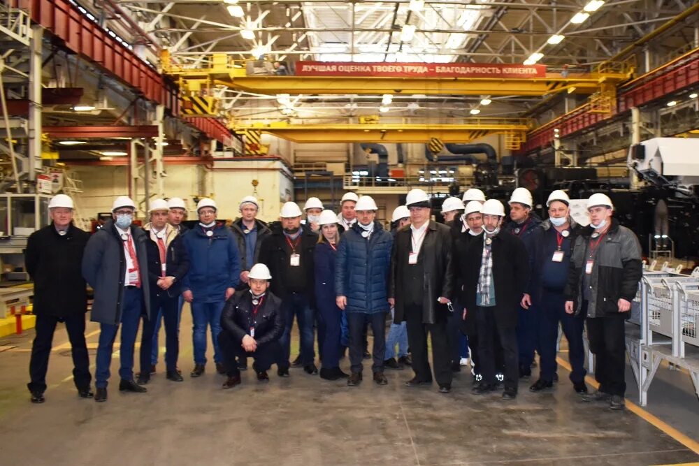 Завод ростсельмаш в таганроге. День ростсельмаша. Директор завода ростсельмаш. День ростсельмаша. Хаджиев ростсельмаш.