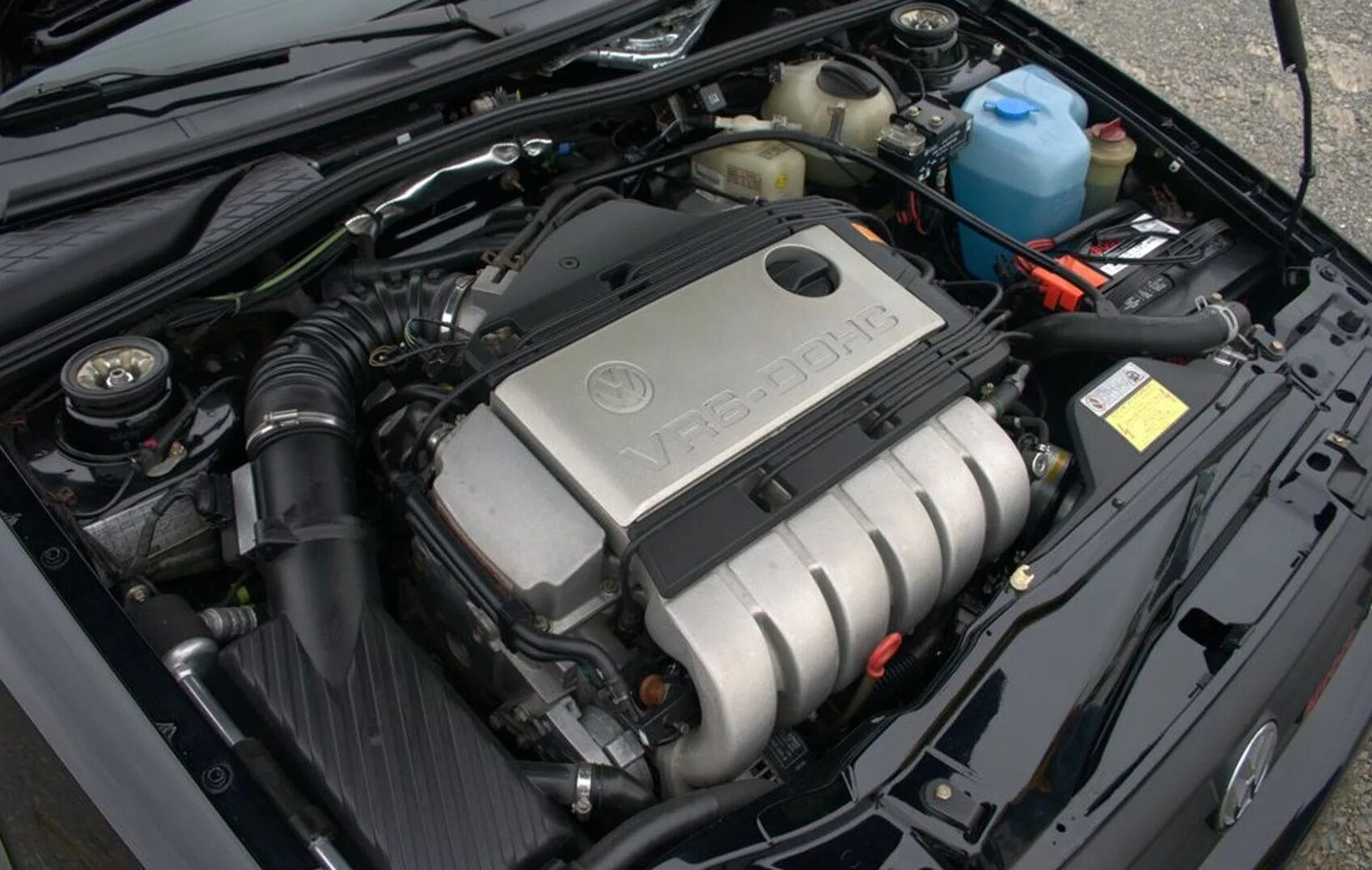 Volkswagen vr6. Golf vr6 2.8. VW vr6 2.8. VW vr6 3.2. Мотор vr6 2.8.