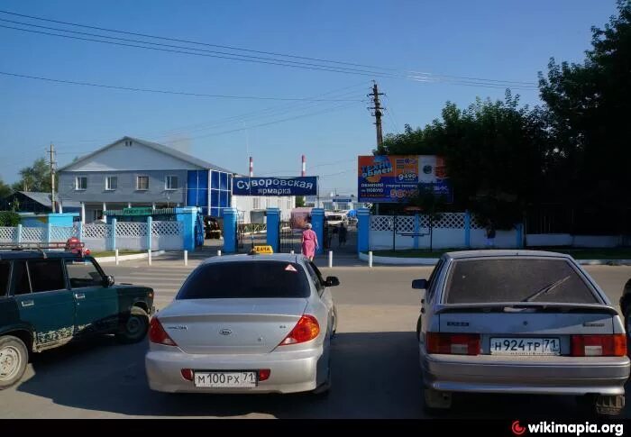 Суворовский рынок. Станица суворовская рынок. Ярмарка панорама. Торговый центр суворовский пенза. Суворовский рынок.