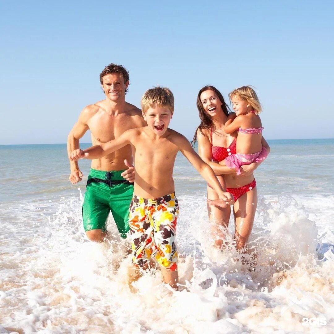 лето отпуск. автотуры на море. пляж в коблево одесса. автобусный тур на море. черногория море.