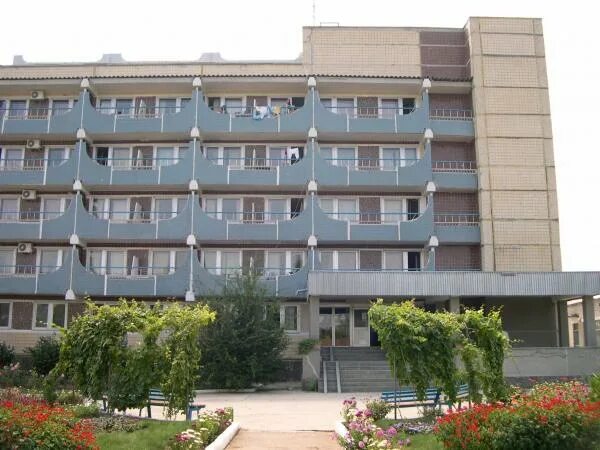 Особняк зыбцева острогожск. Пансионат россия евпатория 2023. Крымгазсети евпатория. Пансионат строитель заозерное. Магазин тепло.