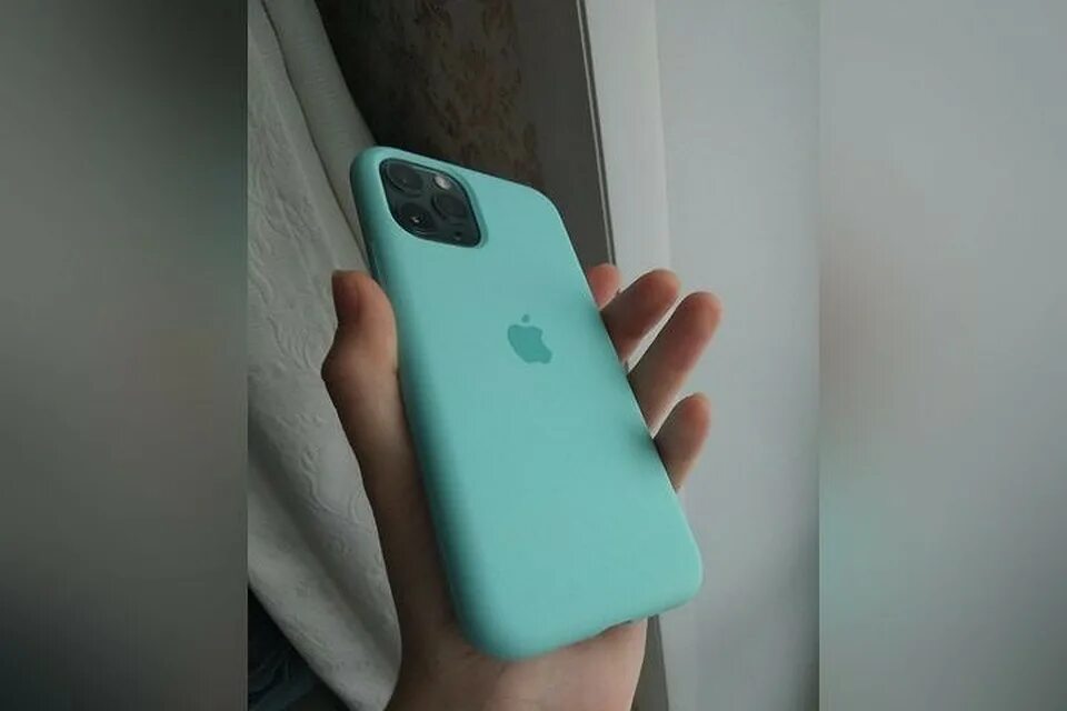 Украли iphone. Айфон за 10 тысяч. Айфон 100 1000. Айфон за 100 тысяч рублей. Айфон за 100 000 тысяч рублей.