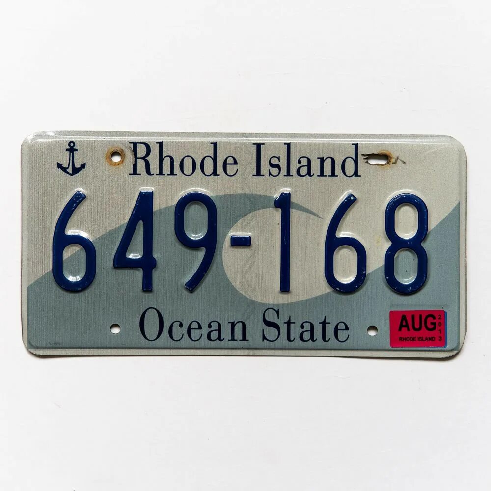 Номерной знак род Айленд. Rhode Island номера. Автомобильные номера американские декор. Автомобильный номер штата Аляска. Первые в роду номер