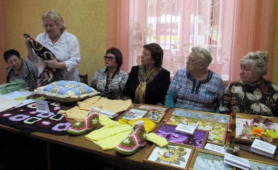 Кулинарные конкурсы для пожилых людей. Конкурс среди пенсионеров. Конкурс среди пенсионеров. Конкурс среди пенсионеров. Футбол среди пенсионеров.