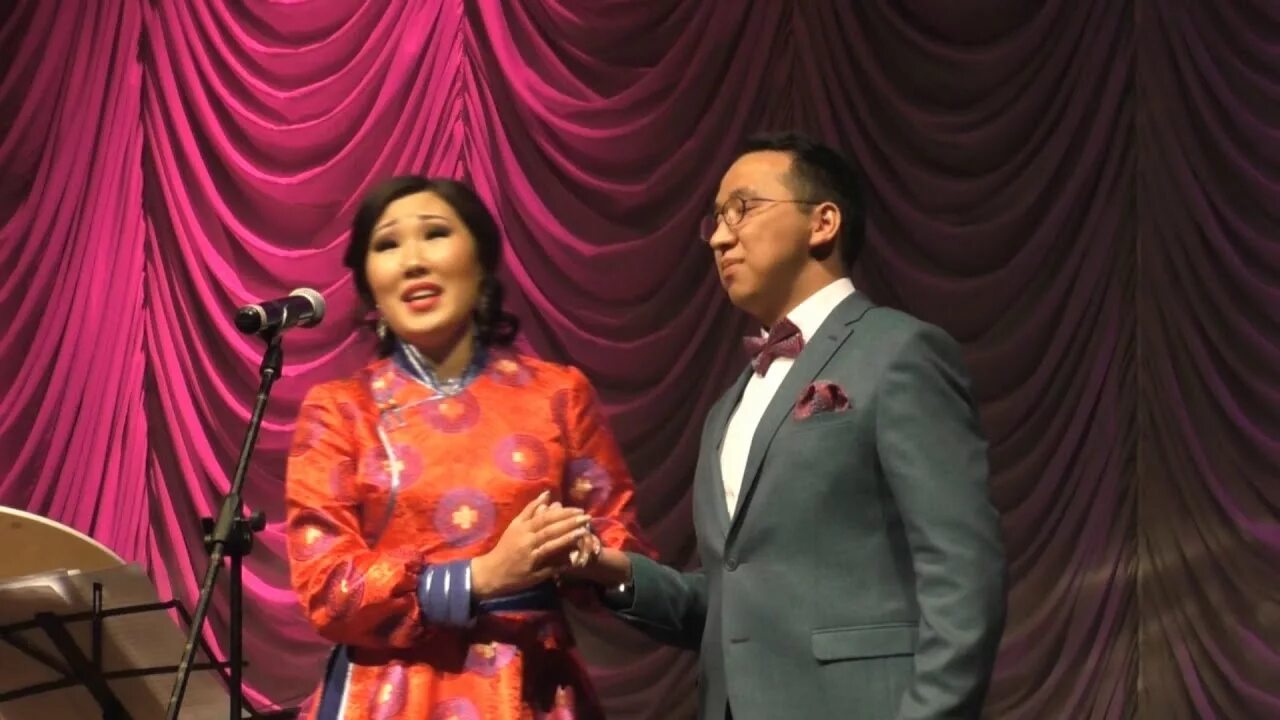 Монгуш саяна самыяевна. Саян монгуш. Саян монгуш. Саяна монгуш журналист. Монгуш саяна самыяевна.