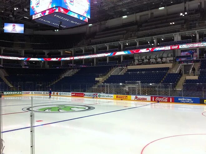 ск юбилейный санкт-петербург. юбилейный спортивный комплекс санкт-петербург. ледовый дворец юбилейный санкт петербург. дс юбилейный санкт-петербург малая арена. юбилейный спб ледовый дворец.