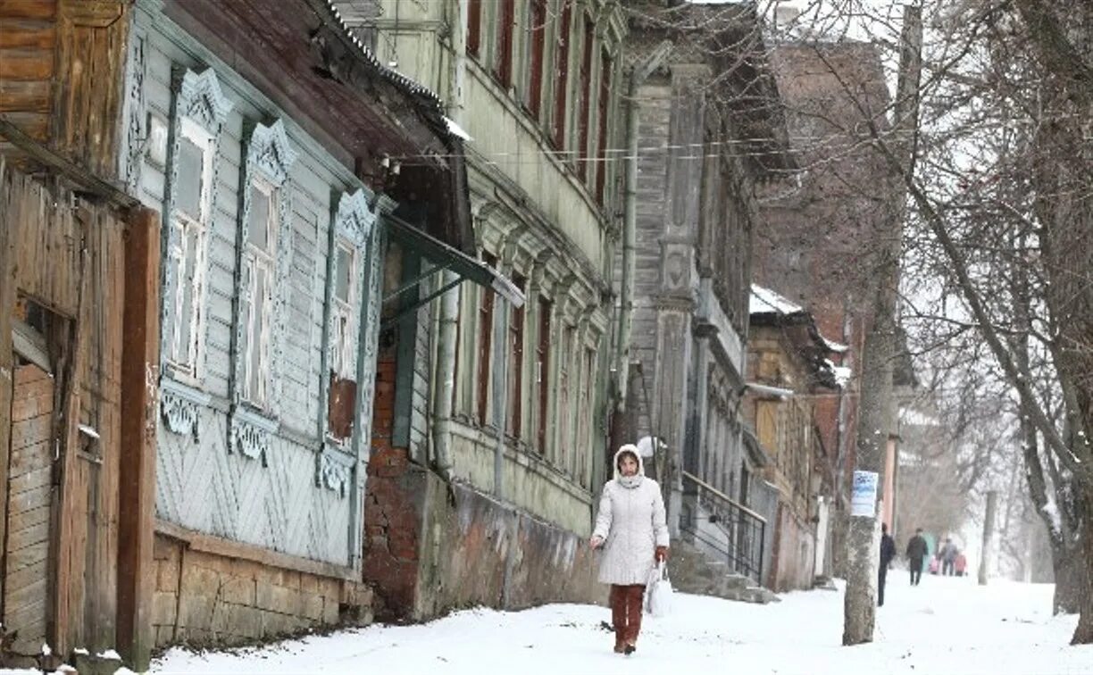 Люди жившие в туле. Гоголевская улица Тула. Старые дома в центре Тулы. Тула улица Гоголевская дом 5. Тула ул Гоголевская в фото.