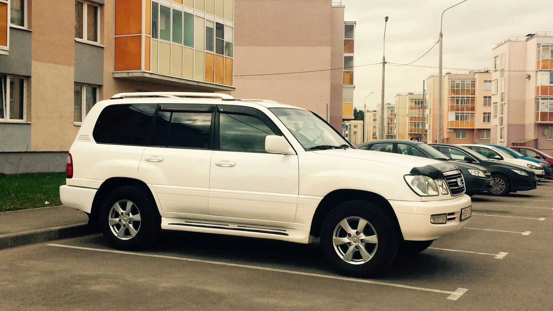 Лексус 100. Лексус 470 белый. Лексус LX II. Lexus LX II (1998-2007). Лексус 100 кузов.