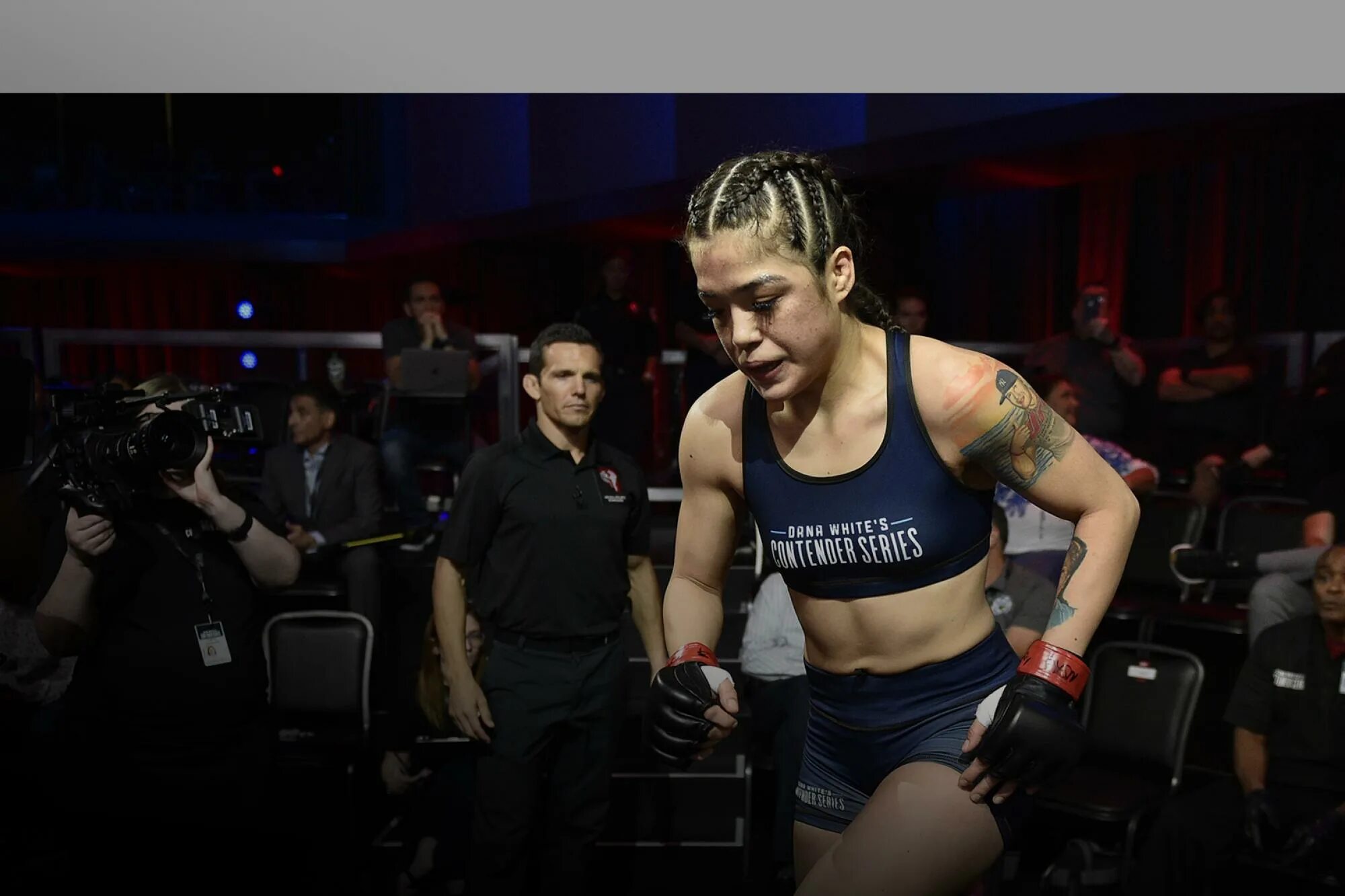 Кортес юфс боец. Кортес боец девушка. Кортес боец ufc. Трейси кортес боец юфс. Трейси кортез боец юфс.