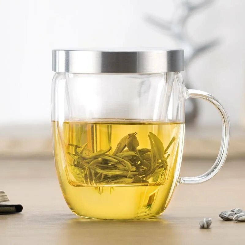 Стакан заварник для чая. Кружка для заваривания чая. Заварочная кружка с крышкой и стеклянным ситом колбой 300 мл. Кружки для заварки чая. Заварочная кружка для чая.