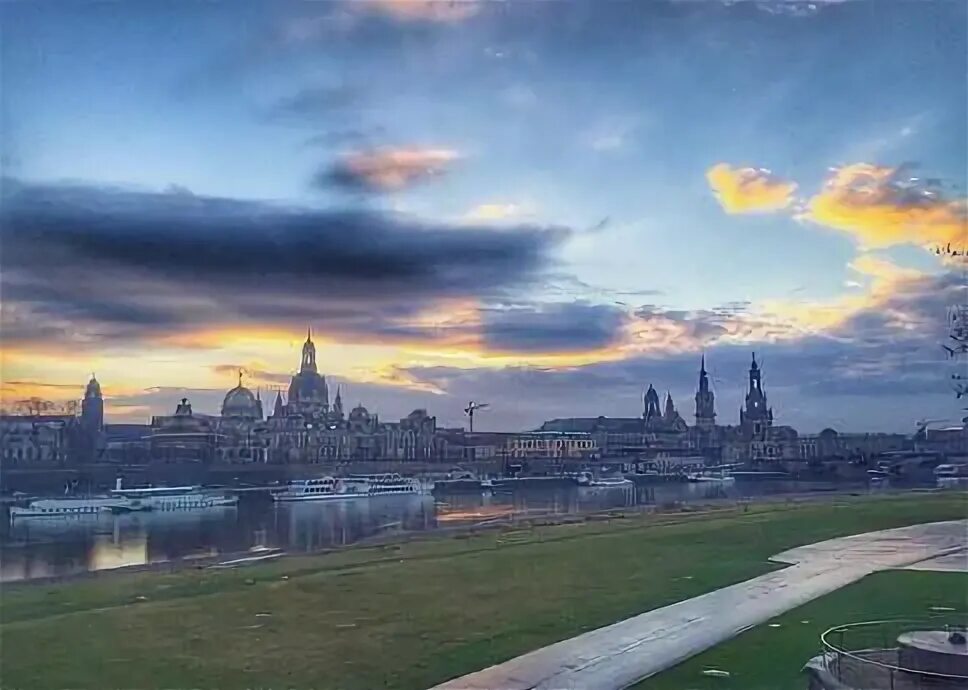 Это будет самый лучший город. Самый лучший город на земле. Этот город самый лучший город на земле. Санкт-Петербург самый лучший город на земле. Этот город самый лучший город на земле он как будто нарисован.