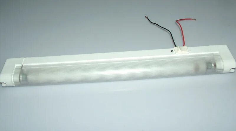 Крышка люминесцентную лампу. Светильник люминесцентный 13w/220-240v, 2700k, отделка под алюминий. Светильник люминесцентный 16w 220-240v. Крышка люминесцентную лампу. Крышка люминесцентную лампу.