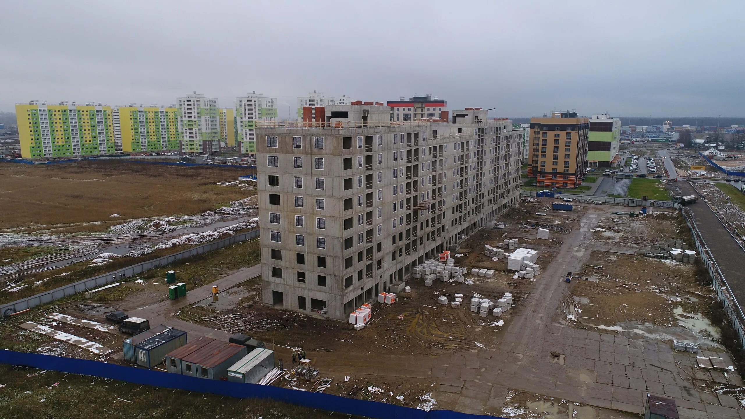 Янино центр. Янино голландская корпус 2. янино 1 голландская 5 корпус 1. голландская улица дом 3 янино. янила кантри 3 очередь корпус 2.