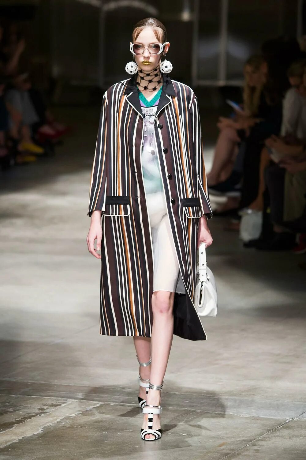 Roberto Cavalli Spring 2016 Ready-to-Wear Fashion Show Fashion, Fashion show, Re