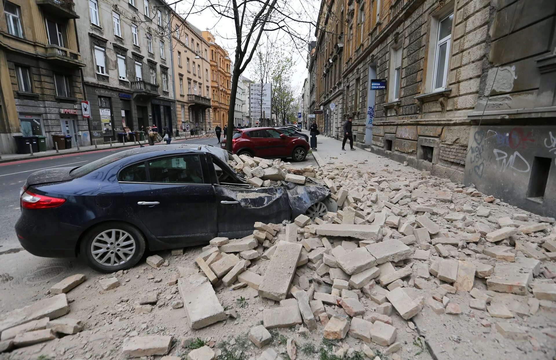 Землетрясение в Загребе 2020. Землетрясение в Хорватии 2020 фото. Землетрясение в Черногории. Землетрясение в Будве 1979. Землетрясение в черногории 2024