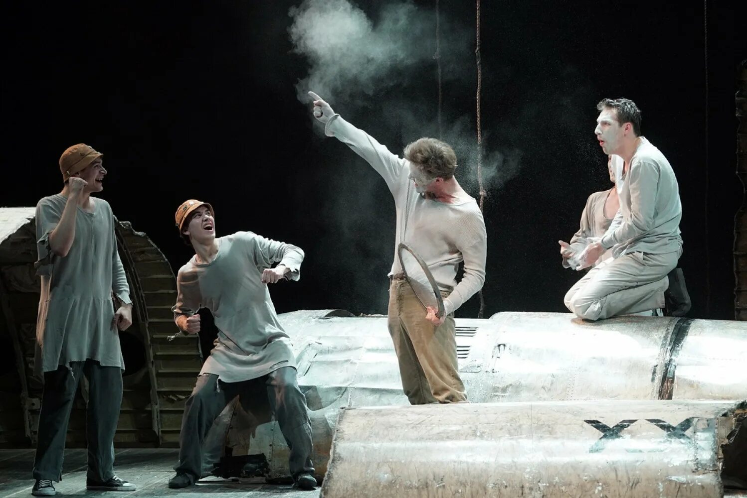 Старый оскол 16. Попова 12 школа старый оскол. Старый оскол 16. Интернациональный 16 старый оскол. Старый оскол мкр буденного.