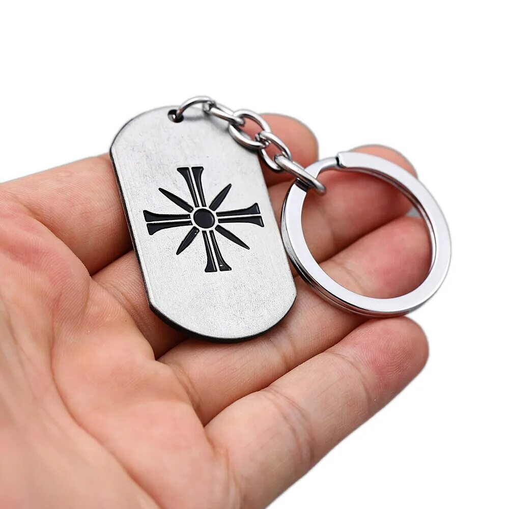 Металлический брелок женщина кошка. Пульт сигнализации шерхан магикар 5. Брелок женщина кошка кожаная. 5 брелок. Брелок из фанеры с лазерной гравировкой.