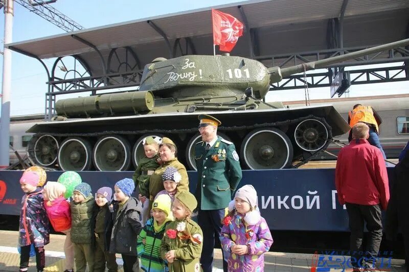 Поезд победы хабаровск. Поезд Победы. Поезд Победы Набережные Челны. Поезд Победы цель.