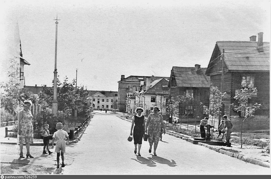 Бокситогорск СССР. Бокситогорск Ленинградская область 1950. Поселок Советский. Бокситогорск в годы Великой Отечественной войны. Ленинградская область в советское время